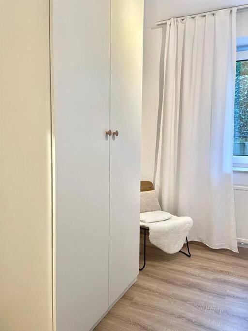 Stadt-Oase - Kostenlos Parken, Ruhig, Kliniken, Gop, Bali-Therme, Boxspringbett Bad Oeynhausen Buitenkant foto
